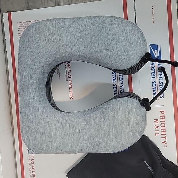 NAP FUN Gray travel memory foam neck pillow with case - Picture 5 of 10
